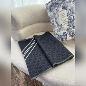 Новейший шарф DIOR для мужчин и женщин. Очень нежный и стильный д