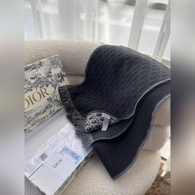 Новейший шарф DIOR для мужчин и женщин. Очень нежный и стильный д