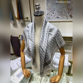 Популярный товар, настоящий шелк, уже в продаже. Новейшая модель 