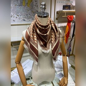 Популярный товар, настоящий шелк, уже в продаже. Новейшая модель 