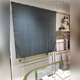 Новейшая модель от Dior 【Логотип с буквой «Do» 140】 Модель, котор