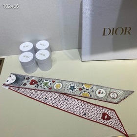 Популярная классическая серия таро-карт Dior в наличии в размере 