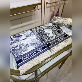 Новинка： новейшая популярная накидка от Dior 【Большая шаль Dior с