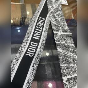 Реальный товар выглядит лучше, качество фотографии на мобильном т