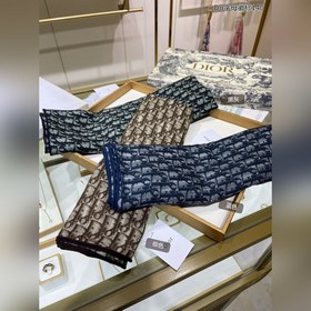 Новейшая модель от Dior 【Логотип с буквой «Do» 140】 Модель, котор