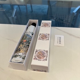 DIOR (Dior) новый трехсекционный автоматический складной зонт от