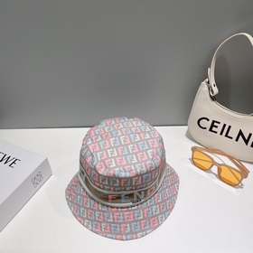FENDI, вышитая рыбацкая шапка, лаконичная и элегантная, чрезвычай