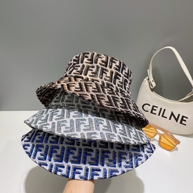 FENDI Фенди Бейсболка из серии Old Flower Классическая модель FF 