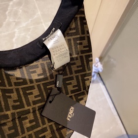 В комплекте с пылезащитным чехлом 【Fendi Новая модель летней кол