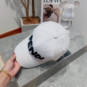 FENDI, вышитая бейсболка, лаконичный и элегантный дизайн, чрезвыч