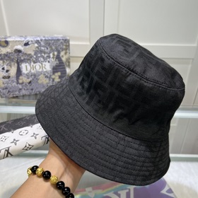 FENDI, вышитая бейсболка, лаконичный и элегантный дизайн, чрезвыч