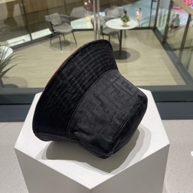 FENDI - Новая двусторонняя кепка с узором виде рыбацкой сети Кла