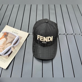 FENDI Fendi Модная бейсболка Новая модель. Рекомендуем обратить в