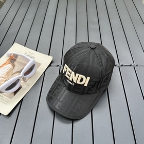 FENDI Fendi Модная бейсболка Новая модель. Рекомендуем обратить в