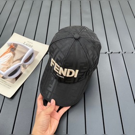FENDI Fendi Модная бейсболка Новая модель. Рекомендуем обратить в