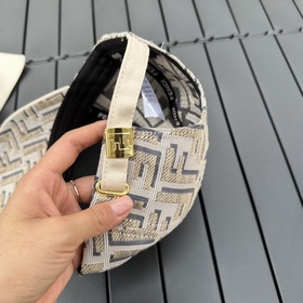 Fendi Отличная форма Новая бейсболка