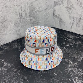 FENDI Fendi Новые цвета, рыбацкая кепка, классический аксессуар F