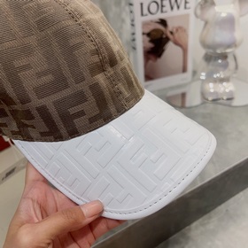 Бейсболка Fendi FF [модель из фирменного магазина] – редкая наход