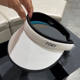 FENDI 2023 весна-лето, новая модель, популярная среди знаменитост