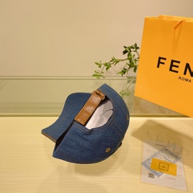 Новая модель джинсовой бейсболки FENDI Усовершенствованная технол