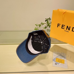 Новая модель джинсовой бейсболки FENDI Усовершенствованная технол