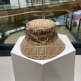FENDI - Новая двусторонняя кепка с узором виде рыбацкой сети Кла