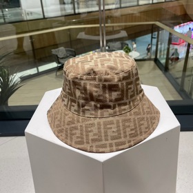 FENDI - Новая двусторонняя кепка с узором виде рыбацкой сети Кла