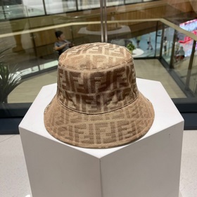 FENDI - Новая двусторонняя кепка с узором виде рыбацкой сети Кла