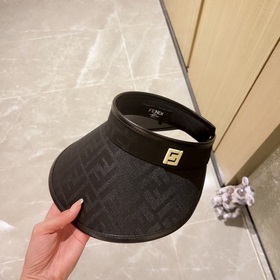 В комплекте с пылезащитным чехлом 【FENDI Новая модель летней кол