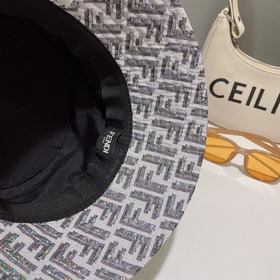 FENDI Фенди Бейсболка из серии Old Flower Классическая модель FF 