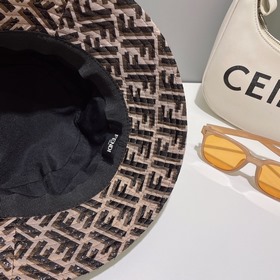 FENDI Фенди Бейсболка из серии Old Flower Классическая модель FF 