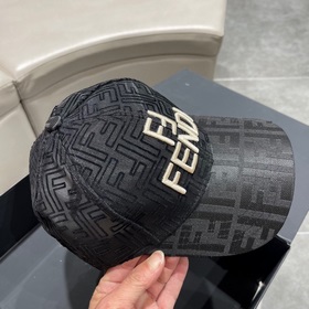 FENDI 2023 весна-лето, новая модель бейсболки, модный тренд, реко