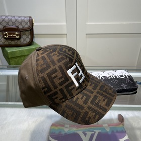 Новинка — FENDI, новая бейсболка, версия для покупки через посре