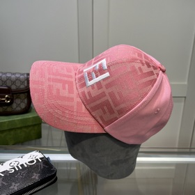 Новинка — FENDI, новая бейсболка, версия для покупки через посре