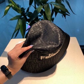 FENDI Fendi Рыбацкая кепка из серии Old Flower. Классическая моде