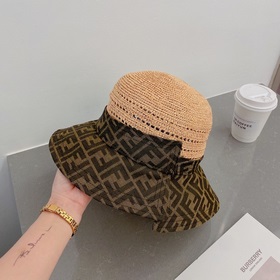 Новая модель шляпы FD Fendi, изготовлена из рафии, с комбинирован