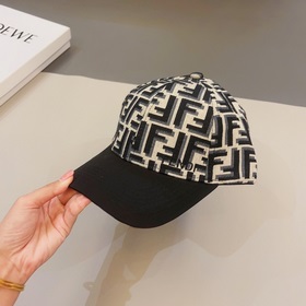 FENDI вышитая бейсболка, лаконичная и элегантная, чрезвычайно при