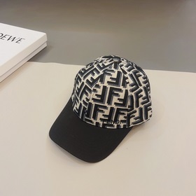 FENDI вышитая бейсболка, лаконичная и элегантная, чрезвычайно при