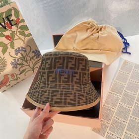 【Fendi】 Новая модель 2023 года, синхронизированная с магазинами, 