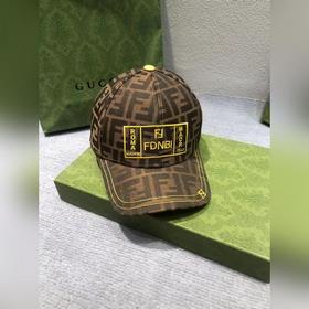 FD Fendi бейсболка