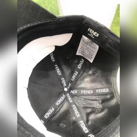 FD Fendi бейсболка