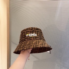 【Fendi】 Новая модель 2023 года, синхронизированная с магазинами,