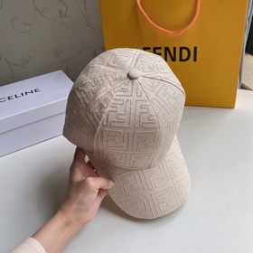 Fendi FF, оригинальная бейсболка [модель из фирменного магазина] 