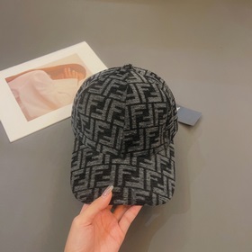 Классическая бейсболка Fendi, с двойным логотипом F, популярная м