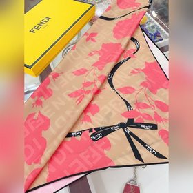 Fendi стал одним из самых популярных брендов за последние год-два