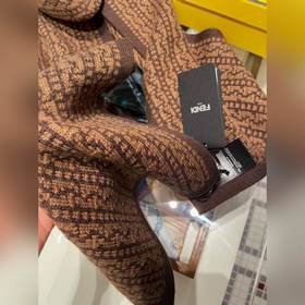Новая модель Fendi! Рекомендуем тем, кто предпочитает уникальные 