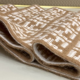 FENDI контрастные буквы 30*176 см, 100% шерсть Мягкий шарф из ка