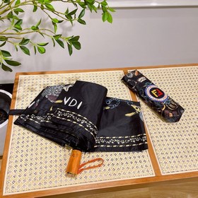 FENDI Известный итальянский бренд роскошных товаров, создавший ун