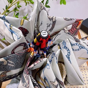FENDI Известный итальянский бренд роскошных товаров, создавший ун