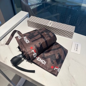 FENDI Новый автоматический складной зонт с принтом от FENDI, 2023